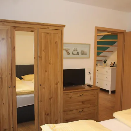 Ferienhaus An Der Mueritz بيت للعطل